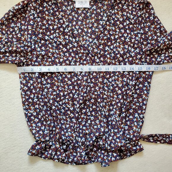 Sienna Sky Women’s Small Blue Floral Cross Tie 3/4 Sleeve Ruffle Waist Top - Picture 3 of 8